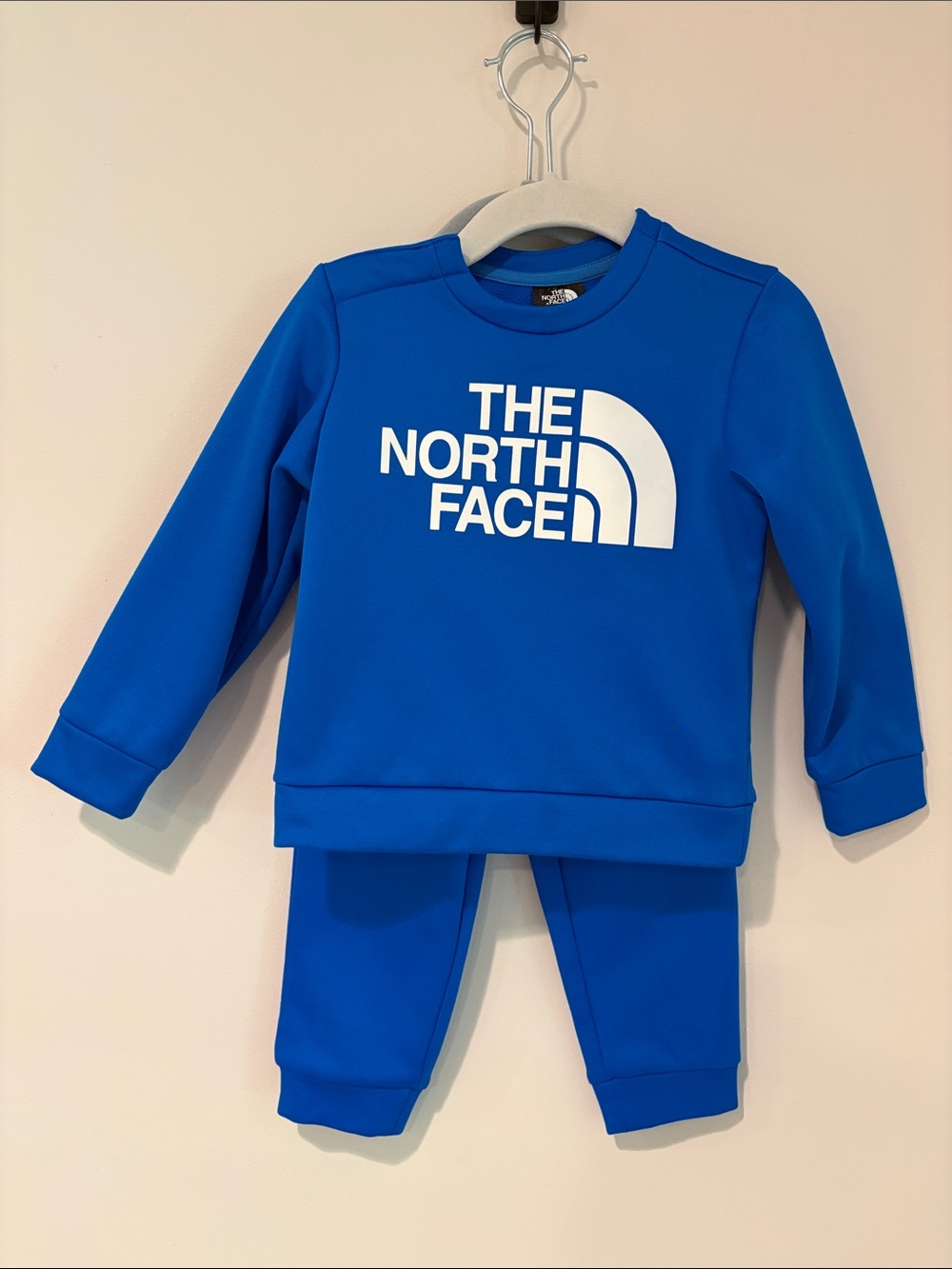 North Face 2T sweatsuit
